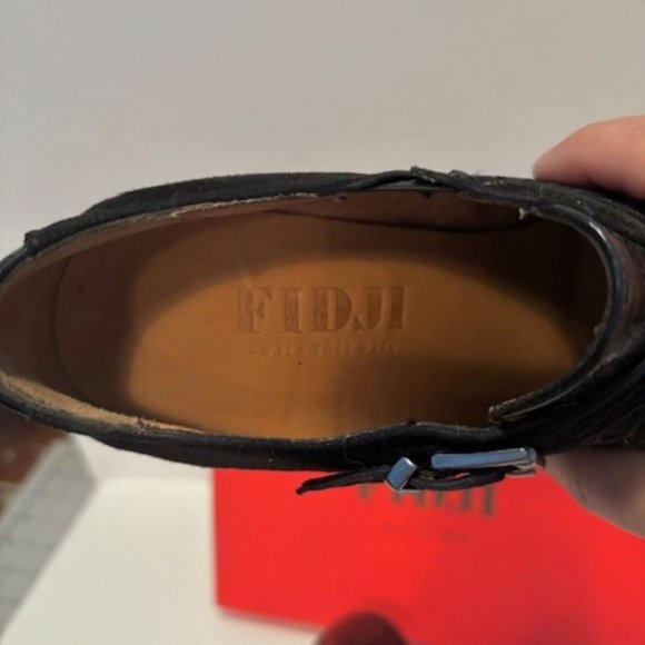 Fidji patent leather and suede pointed toe booties size 6 - Picture 5 of 9